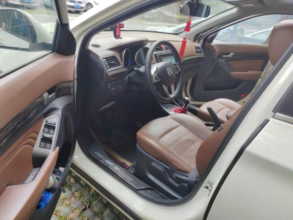 [无锡·苏B] 二手北汽威旺北汽威旺S502016款 1.5T 手动乐动豪华型