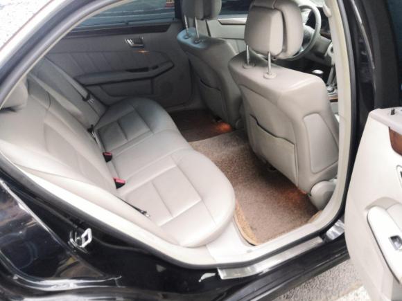 [上海·鲁D] 二手奔驰奔驰E级2011款 E 200 L CGI优雅型