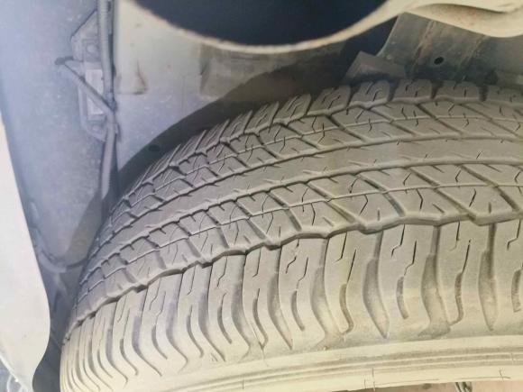 [宁波·浙B] 二手江铃驭胜S3502013款 2.4T 自动四驱柴油超豪华版7座