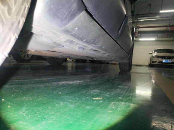 [佛山·粤X] 二手日产骊威2010款 劲锐版 1.6L 自动标准型