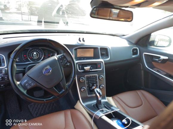 [上海·沪D] 二手沃尔沃沃尔沃S602014款 S60L 2.0T 智进版