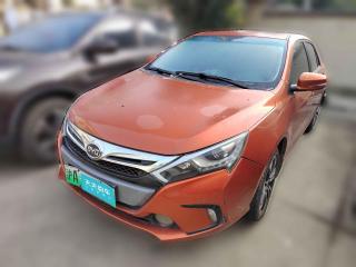 比亚迪秦新能源2015款 1.5T 双冠旗舰版