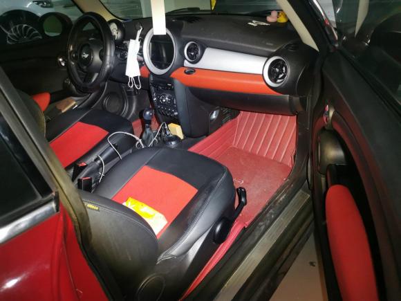 [广州·粤A] 二手MINIMINI2011款 1.6L ONE