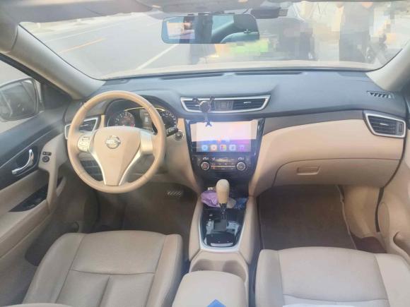 [苏州·苏E] 二手日产奇骏2014款 2.0L CVT舒适版 2WD