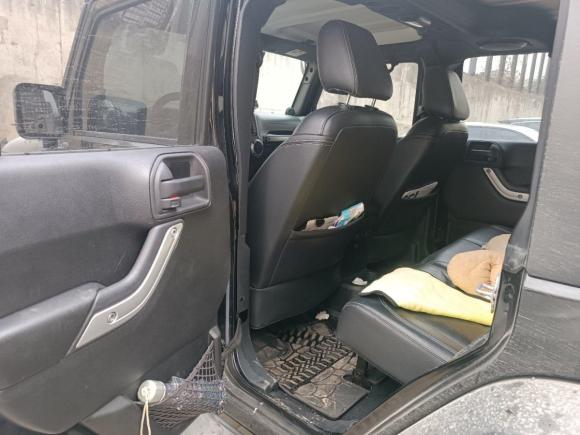 [西安·京N] 二手Jeep牧马人2013款 3.6L Sahara 四门版