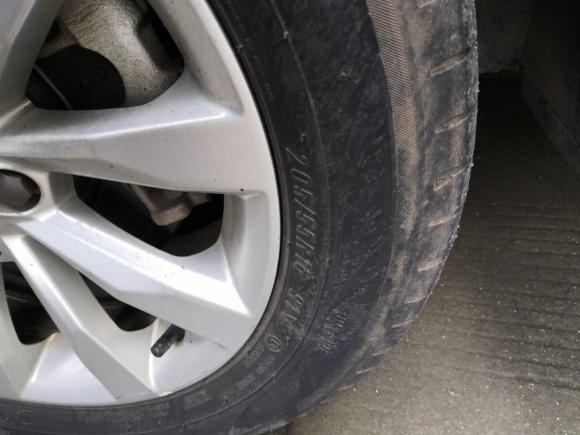 [成都·川A] 二手荣威荣威i62017款 20T 手动豪华版