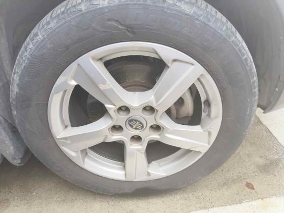 [宁波·闽B] 二手奔腾奔腾X802013款 2.0L 自动豪华型