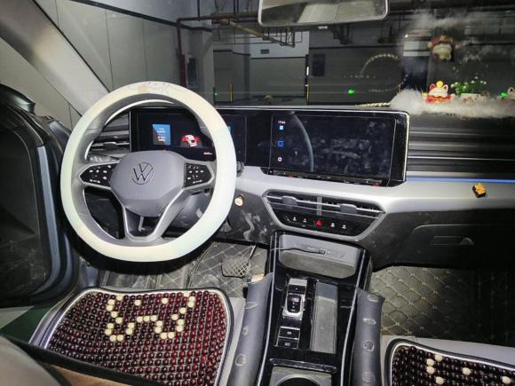 [武汉·鄂A] 二手大众凌渡2022款 凌渡L 280TSI DSG酷辣版