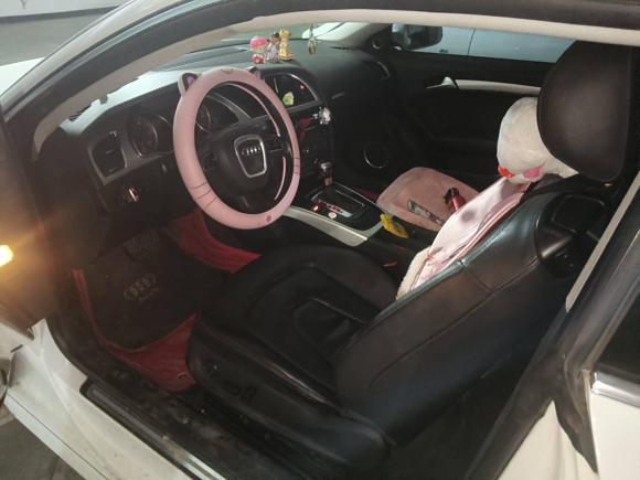 [济南·鲁S] 二手奥迪奥迪A52010款 3.2 coupe quattro