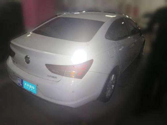 [南京·苏L] 二手别克威朗2018款 三厢 15S 自动进取型