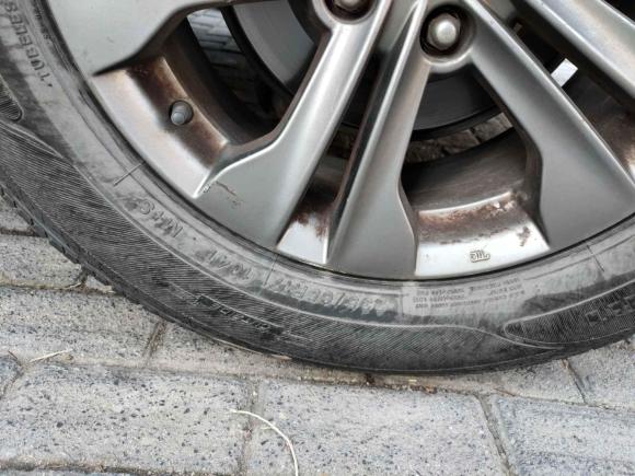 [芜湖·皖B] 二手现代胜达2015款 2.4L 自动两驱智能型 5座