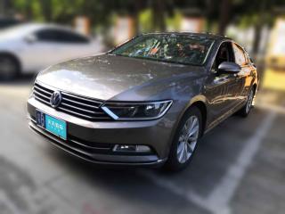 大众迈腾2018款330TSIDSG领先型