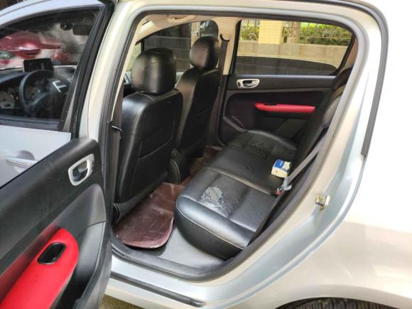 [合肥·皖A] 二手标致标致3072010款 两厢 1.6L 自动舒适版