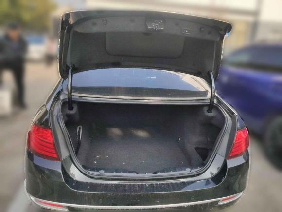 [上海·沪D] 二手宝马宝马5系2014款 525Li 豪华设计套装