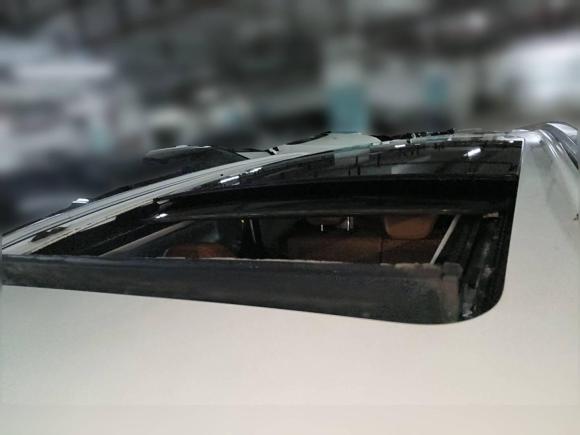 [上海·皖B] 二手奇瑞瑞虎72016款 1.5T 手动耀臻版