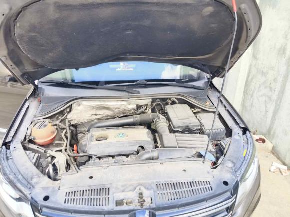 [上海·沪A] 二手大众途观2013款 1.8TSI 自动两驱豪华型