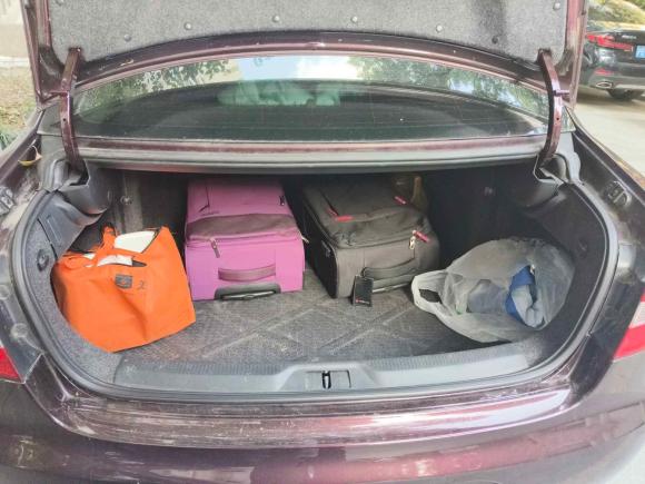 [上海·沪A] 二手斯柯达昊锐2009款 1.8TSI 自动贵雅版