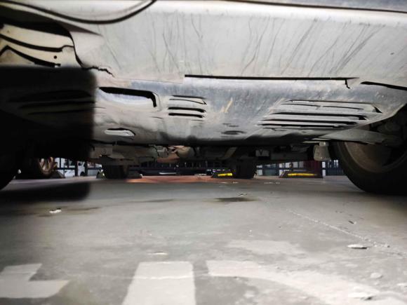 [南昌·赣A] 二手Jeep自由客2014款 2.0L 运动增强版