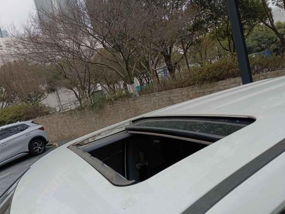 [南京·苏A] 二手中华中华V32016款 1.5L 手动智能型