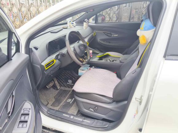 [温州·浙C] 二手长安长安UNI-T2022款 1.5T 运动版 尊贵型