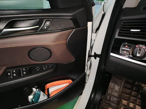 [成都·川A] 二手宝马宝马X32016款 xDrive20i M运动型