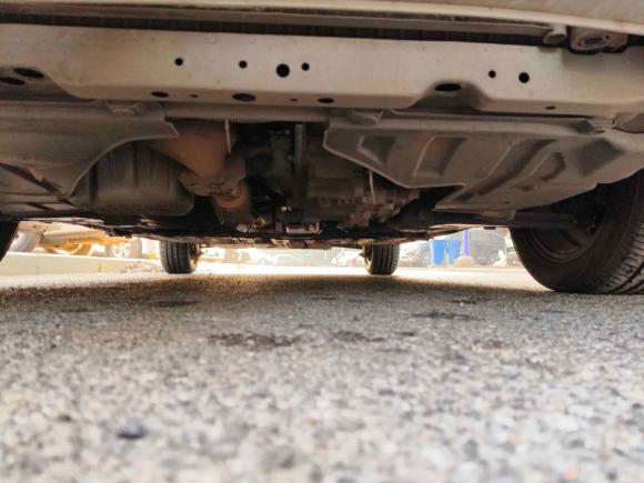 [南昌·赣A] 二手别克凯越2015款 1.5L 自动经典型