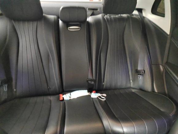 [上海·沪D] 二手奔驰奔驰E级2017款 E 300 L 豪华型