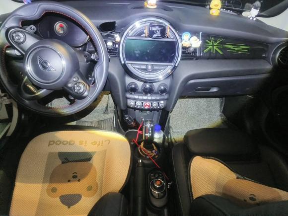 [南昌·赣A] 二手MINIMINI2021款 2.0T COOPER S 经典派 五门版