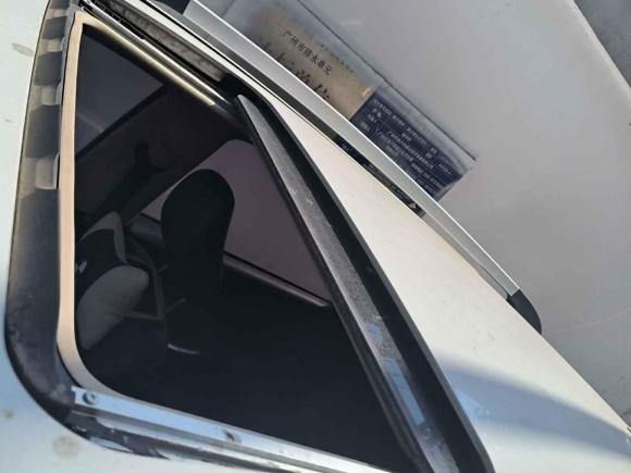 [广州·粤U] 二手宝骏宝骏5602015款 1.8L 手动豪华型