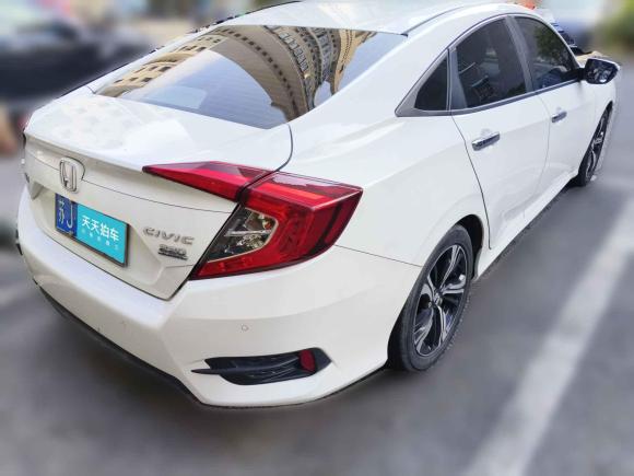 [上海·苏J] 二手本田思域2016款 220TURBO CVT尊贵版