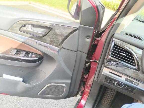 [上海·沪A] 二手比亚迪唐新能源2015款 2.0T 四驱旗舰型