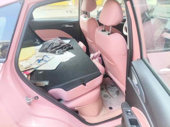 [义乌·浙G] 二手哪吒汽车哪吒V2022款 潮 400 Lite 粉色定制款