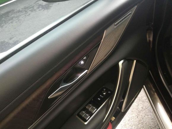 [苏州·苏E] 二手捷豹捷豹XFL2021款 XFL 2.0T P250 两驱尊享豪华版