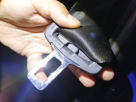 [成都·川A] 二手捷豹捷豹XEL2018款 2.0T 200PS 豪华版