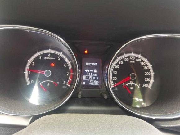 [南通·苏F] 二手启辰启辰T702015款 2.0L CVT睿行版