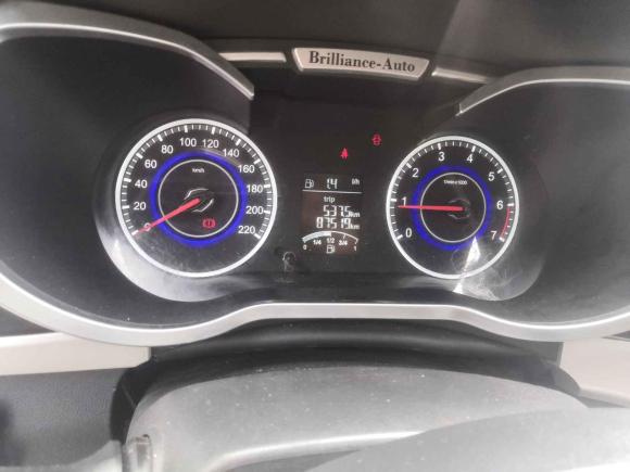 [嘉兴·皖H] 二手中华中华V32015款 1.5L 手动精英型