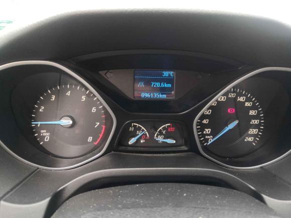 [上海·苏B] 二手福特福克斯2012款 两厢 1.6L 手动舒适型