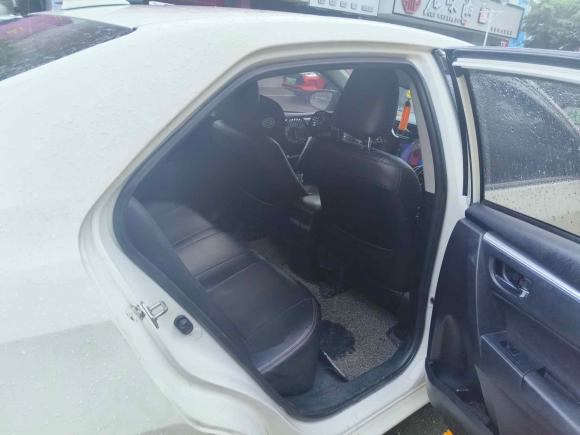 [佛山·粤E] 二手丰田雷凌2017款 改款双擎 1.8H GS E-CVT精英天窗版 国V