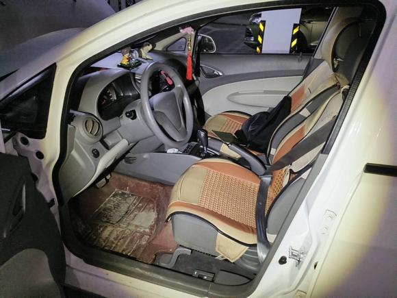 [西安·陕A] 二手雪佛兰赛欧2013款 三厢 1.4L AMT优逸版