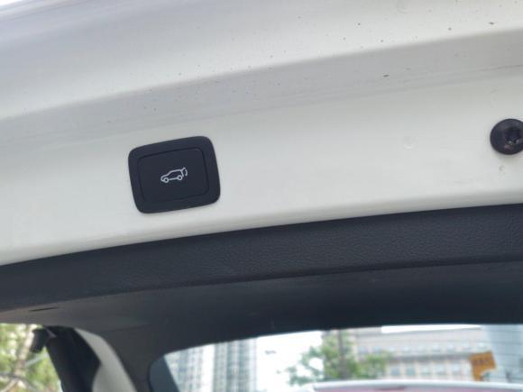 [上海·沪A] 二手荣威荣威RX5新能源2017款 eRX5 50T 混动互联尊荣旗舰版