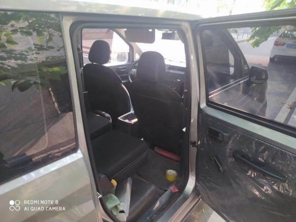 [佛山·赣F] 二手五菱汽车五菱宏光PLUS2020款 1.5L 手动标准型 5座