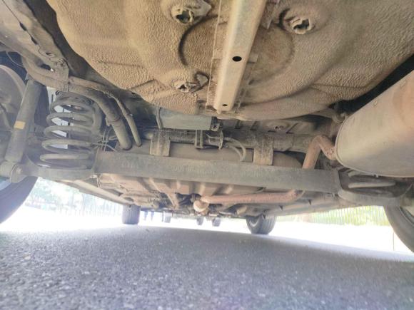 [武汉·鄂A] 二手长安凯程长安欧尚A6002016款 1.5L 手动豪华型7座