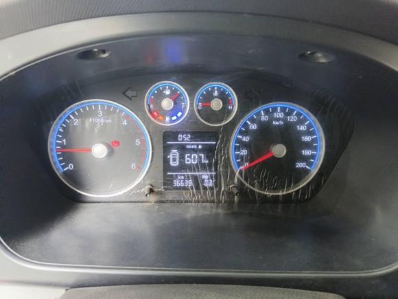 [杭州·浙A] 二手福田图雅诺2022款 2.0T手动通途多功能长轴中顶后单胎5/6/7/9座4F20TC3