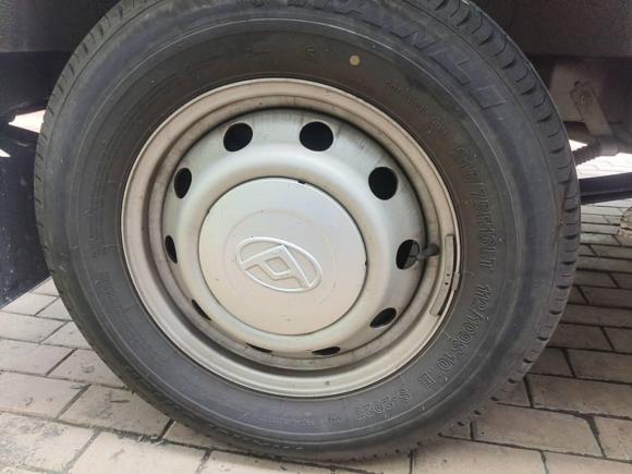 [合肥·皖A] 二手上汽大通MAXUS新途V802023款 2.0T 手动经典傲运通长轴中顶6/7/8/9座