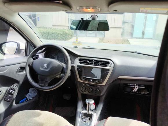 [青岛·鲁B] 二手标致标致3012016款 1.6L 自动舒适版