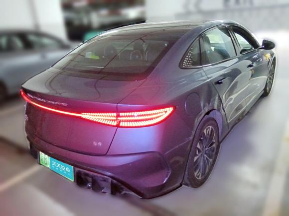 [深圳·粤B] 二手比亚迪海豹2022款 550km 标准续航后驱版精英型