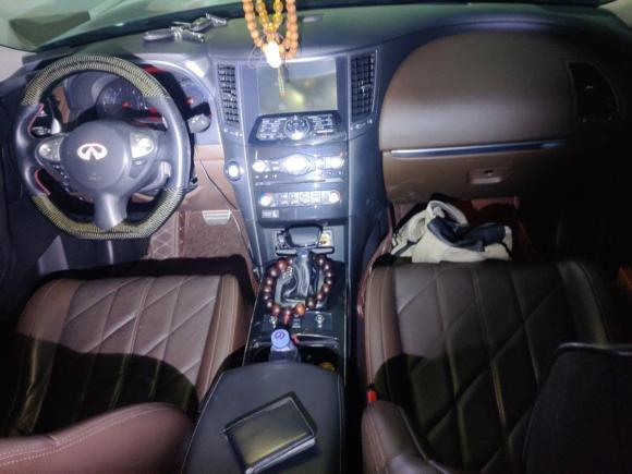 [深圳·粤B] 二手英菲尼迪英菲尼迪FX2011款 FX35 标准版