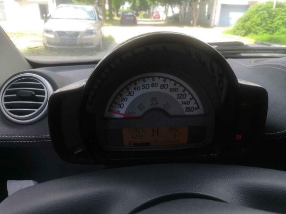 [上海·沪C] 二手smartsmart fortwo2014款 1.0 MHD 硬顶城市光波激情版
