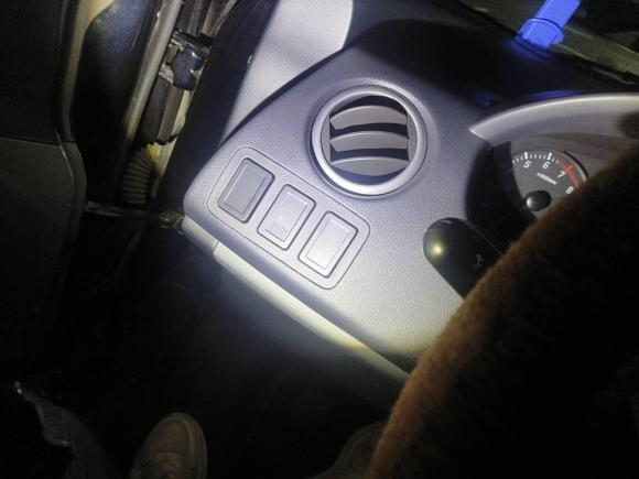 [苏州·苏E] 二手铃木雨燕2011款 1.5L 手动运动版