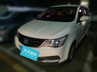 宝骏宝骏7302016款改款1.5L手动标准型7座国V